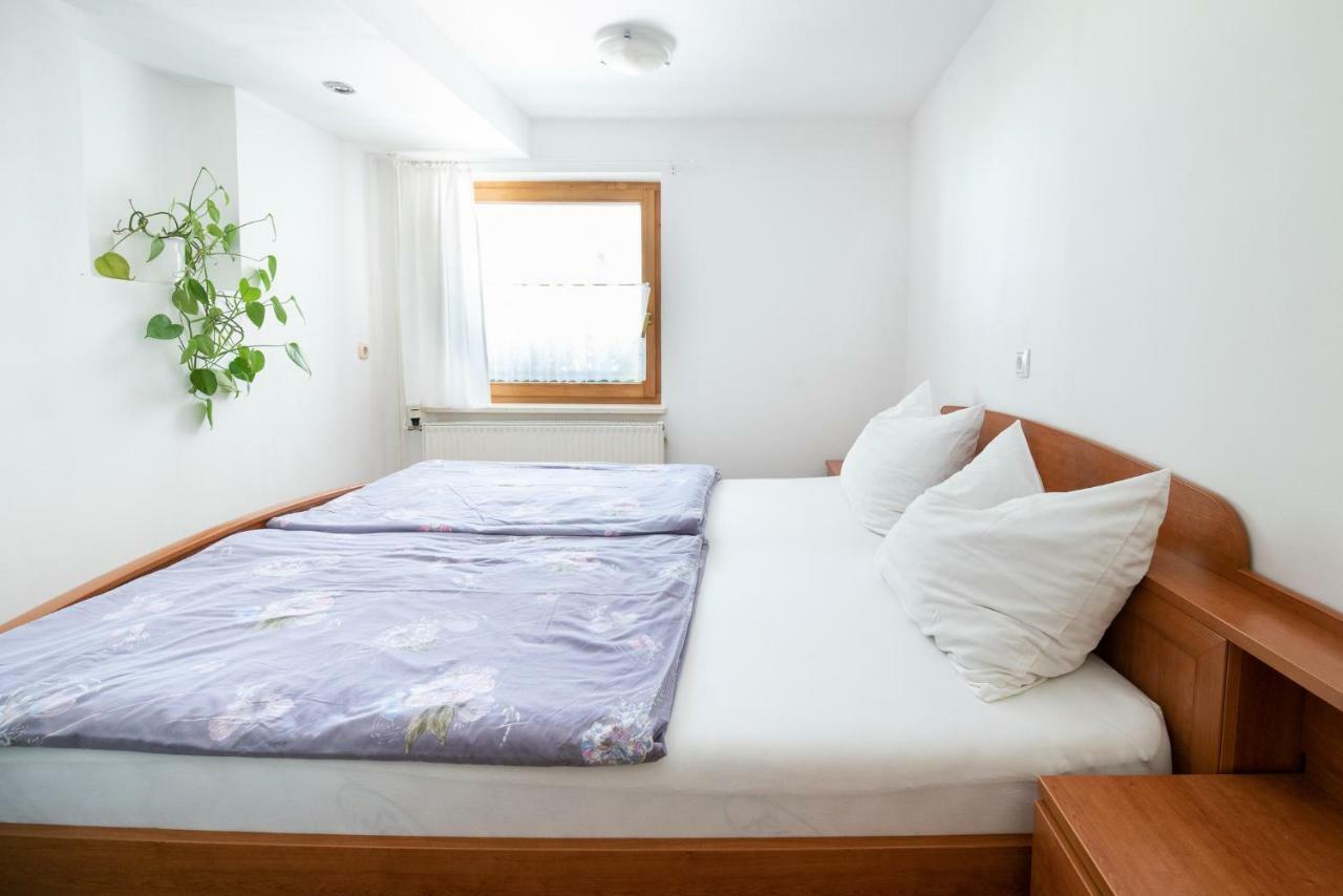 Mateja House - Apartments In Zirovnica Rodine Zewnętrze zdjęcie